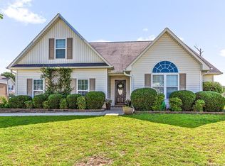 3905 Princess Amelia Ln, Hope Mills, NC 28348