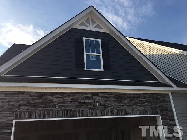 2nd image of 193 Jacqueline Dr