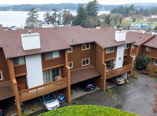 933 Admirals Rd #41, Esquimalt, BC V9A2P1