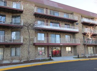 5400 Astor Ln APT 101, Rolling Meadows, IL 60008