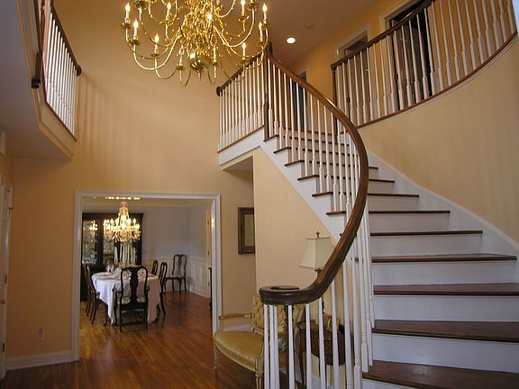 Impressive Curved Staircase