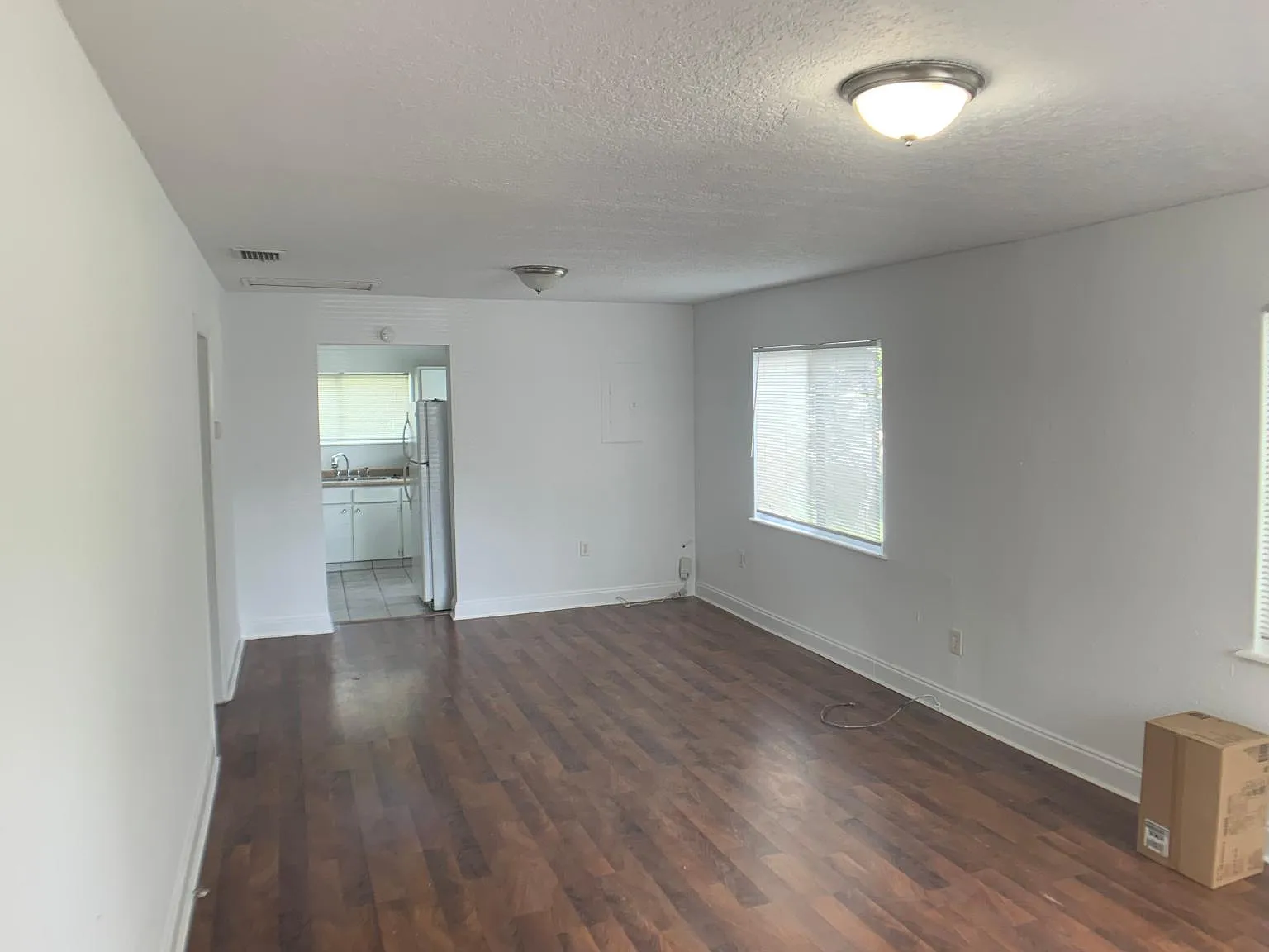 2 bed, 890 sqft, $2,295 — Photo 4