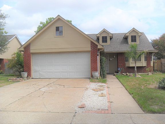 2nd image of 18730 Haughland Dr
