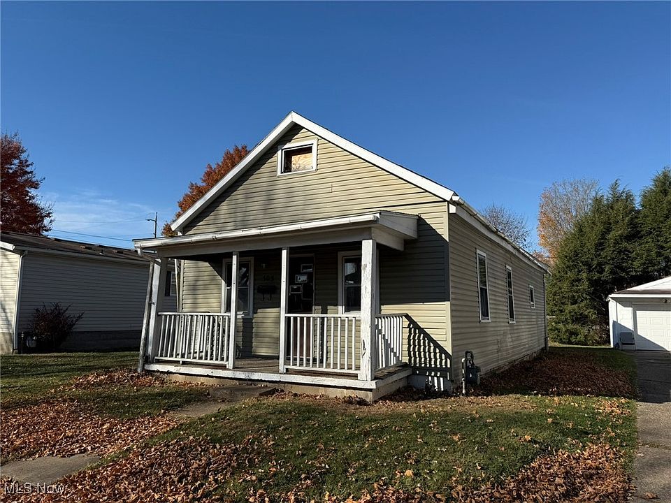 1st image of 503 E 9th St