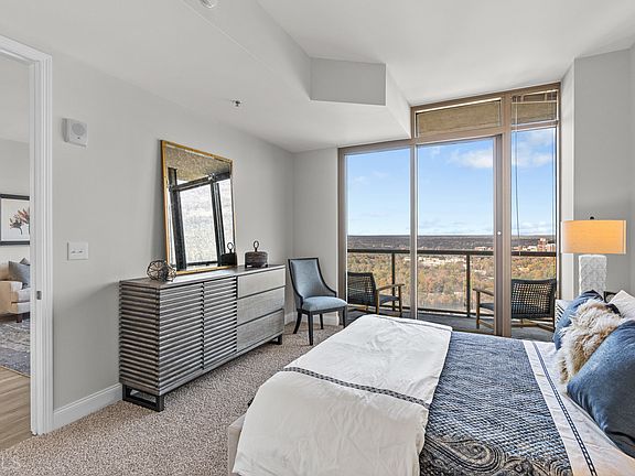 5th image of 270 17th St NW #3304