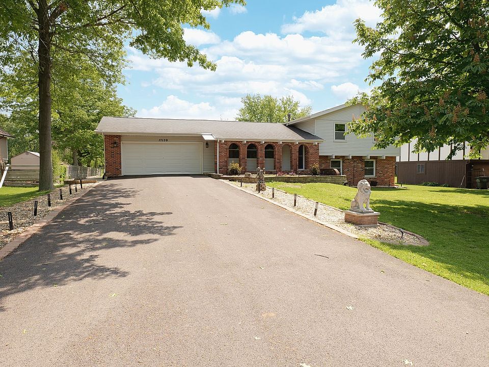 1st image of 17139 S Heritage Dr