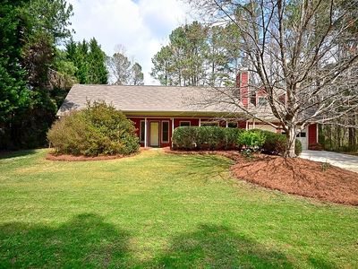 800 E Hembree Xing, Roswell, GA, 30076