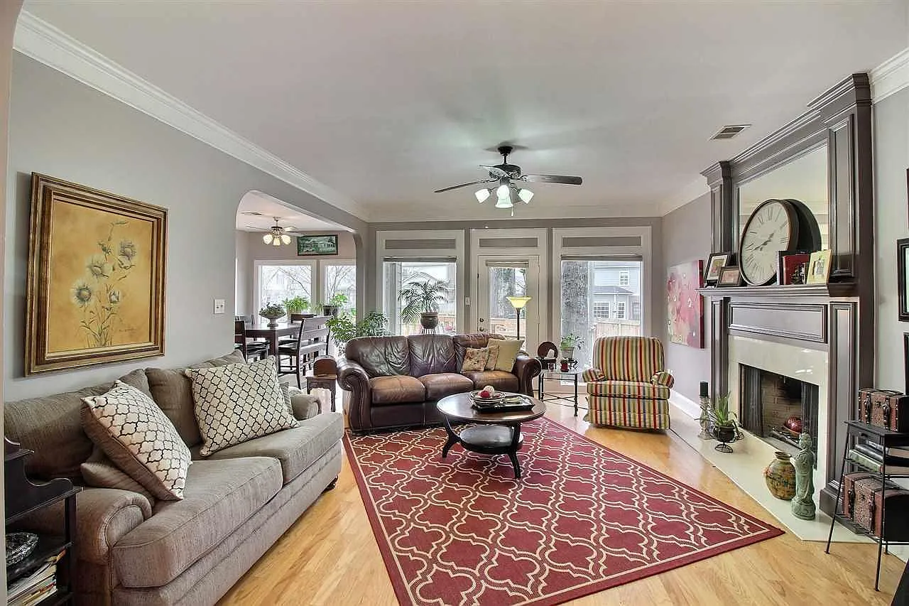 4 bed, 3254 sqft, $3,395 — Photo 3