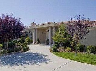 1330 Southdown Rd, Hillsborough, CA 94010