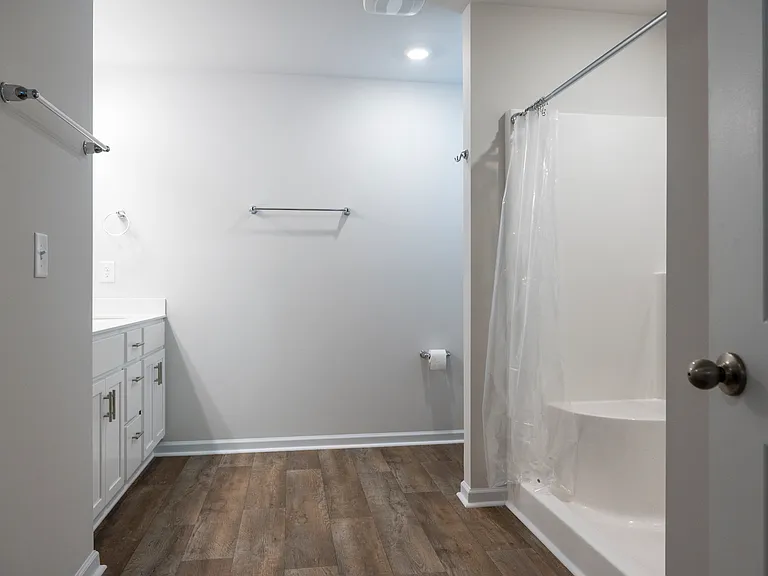5308 Meagan Ln NE — Photo 13