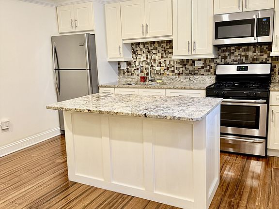 2nd image of 3410 W Carmen Ave #Ga