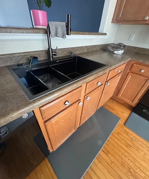 940 Burning Bush Point — Photo 16