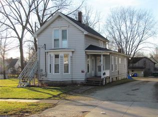 410 S Meridian St, Ravenna, OH 44266