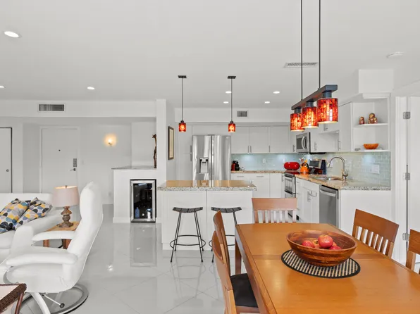 300 Diplomat Parkway Unit 317, Hallandale Beach, FL 33009