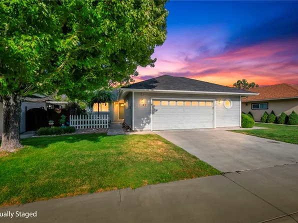 1784 Mahogany Cir, Minden, NV 89423