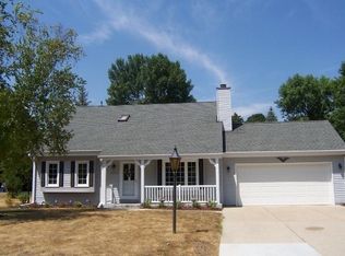 N60W23774 Butternut Ln, Sussex, WI 53089