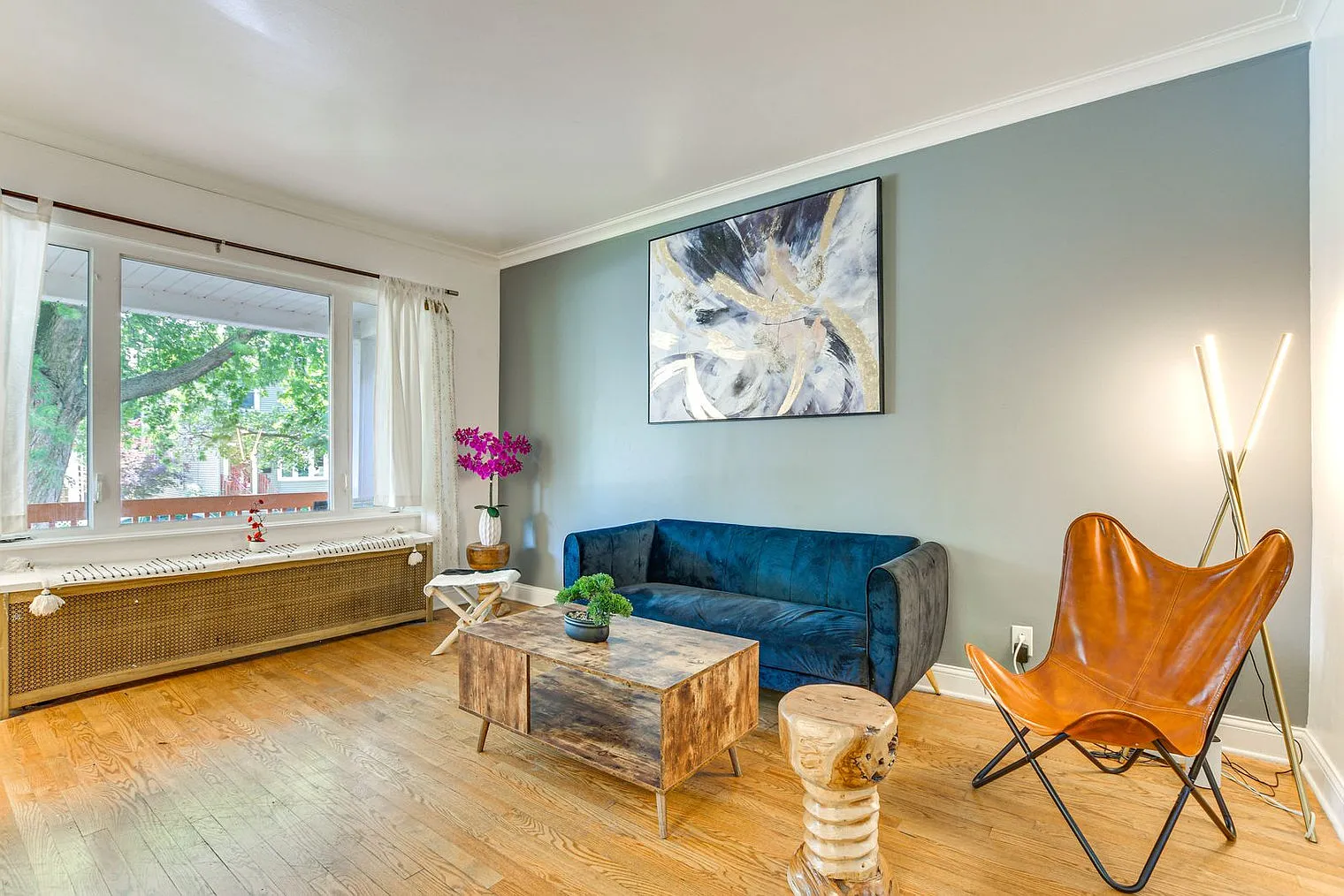 2 bed, 1.0 bath, 1603 sqft, $1,935 — Photo 1