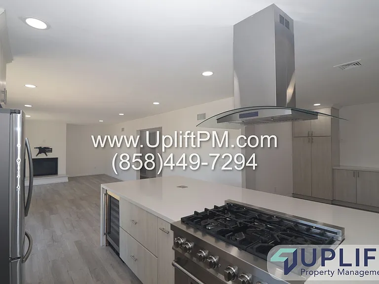 1635 Yost Dr — Photo 9