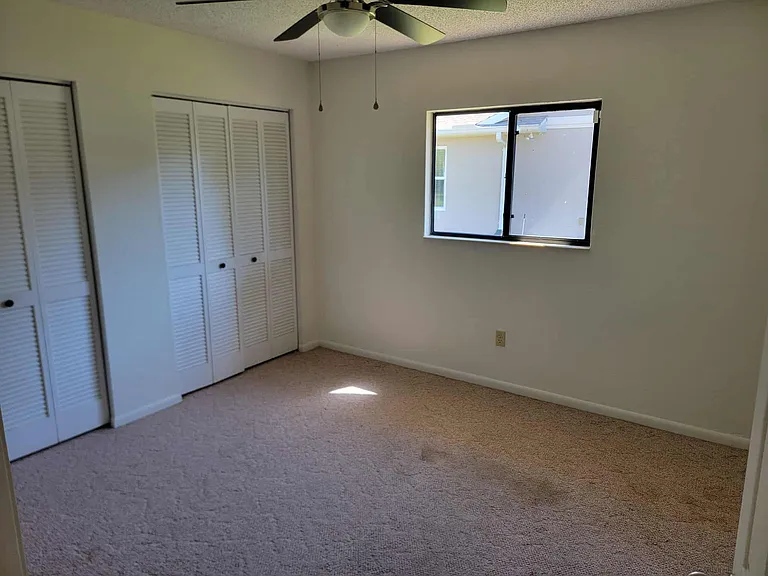 156 Beachway Dr — Photo 16