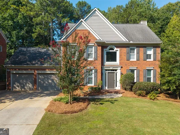 2525 Woodbrook Ct, Lawrenceville, GA 30043