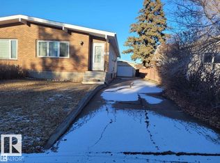 11616 152nd Ave NW, Edmonton, AB T5X1C7