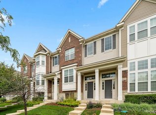 2522 Dunraven Ave, Naperville, IL 60540