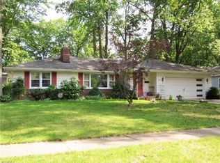 350 Yale Ave, Elyria, OH 44035