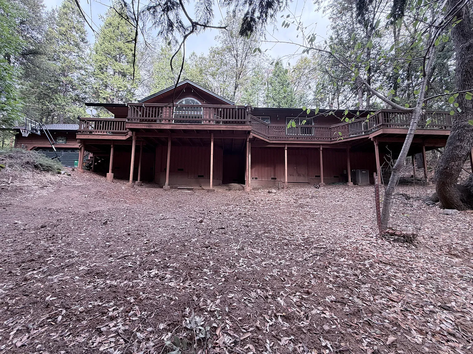 3 bed, 1800 sqft, $3,500 — Photo 2