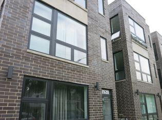 2536 W Harrison St #2, Chicago, IL 60612