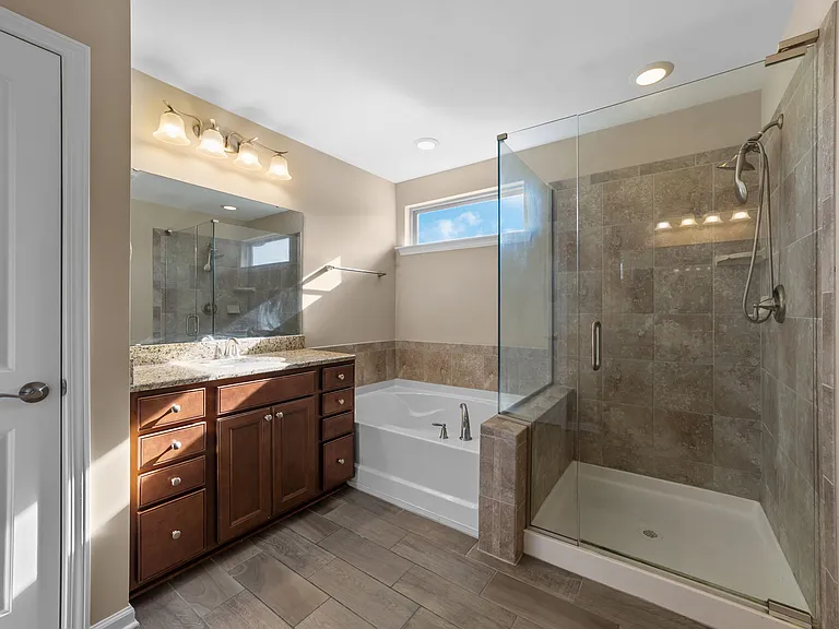 1563 Kythira Dr — Photo 27