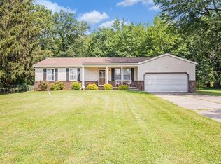 7472 Davis Rd, Hilliard, OH 43026