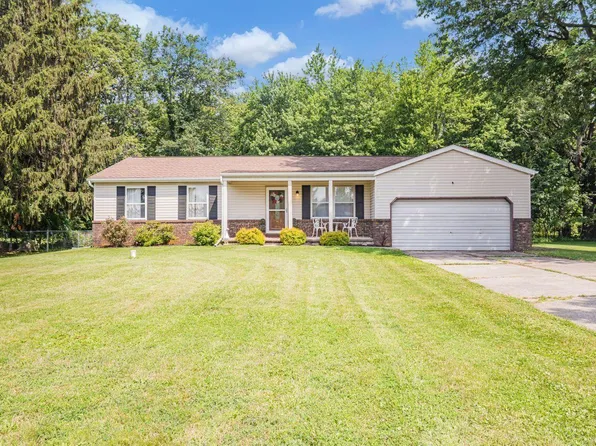 7472 Davis Rd, Hilliard, OH 43026