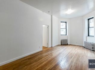 313 W 46th St APT 2B, New York, NY 10036