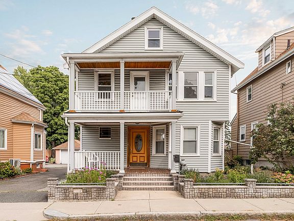 4th image of 59 Court St #2