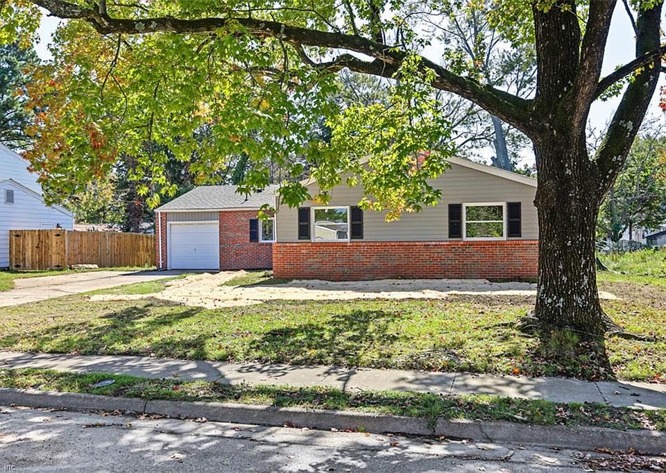 1st image of 30 Greenwell Dr
