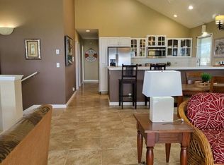 4439 Kaloloku Rd APT A, Kapaa, HI 96746