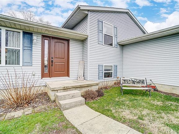 2nd image of 22 Apple Ln