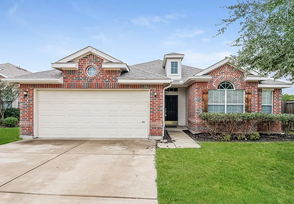 8020 Summer Stream Dr