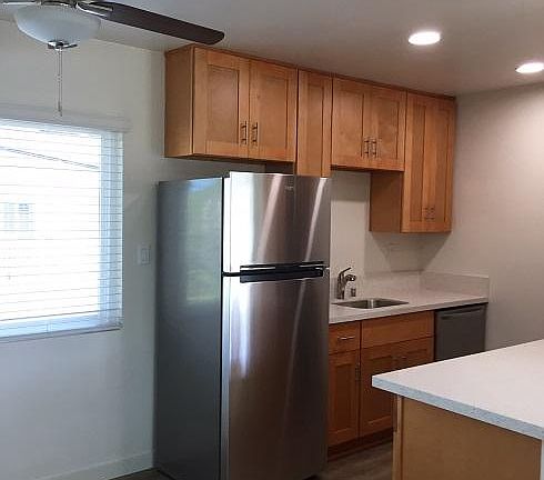 5th image of 365 Bonair St APT 14