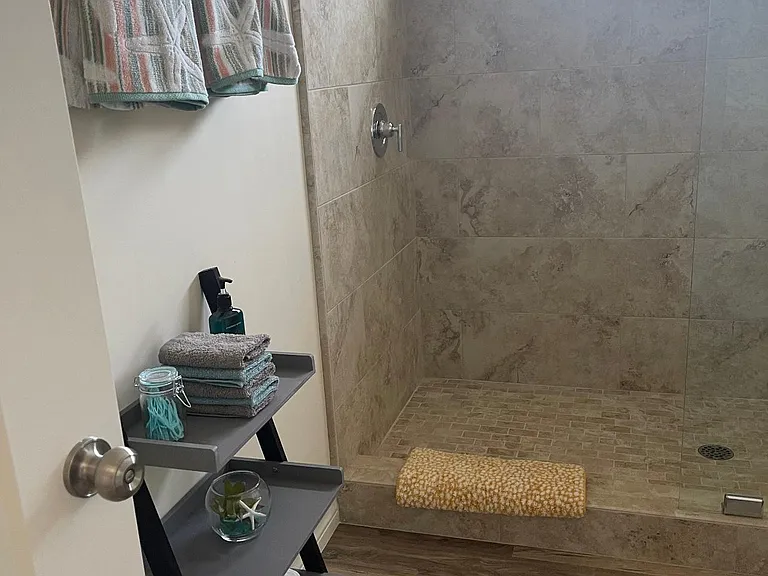 2996 Alder Ave #3 — Photo 4