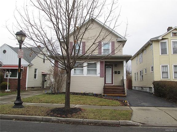 2nd image of 201 W Hazeltine Ave
