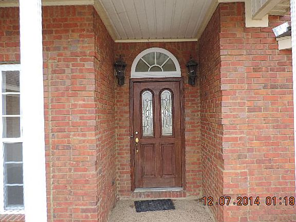 4th image of 503 Rock Springs Dr