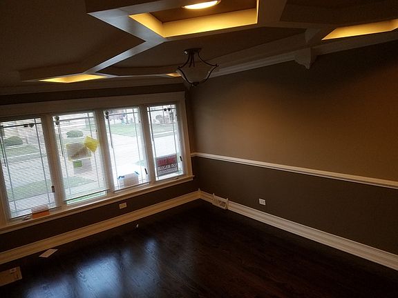 5th image of 14552 Sherman Ave