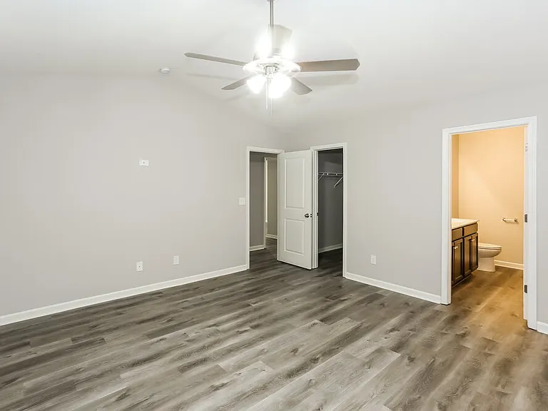 3031 Crabapple Ln — Photo 9
