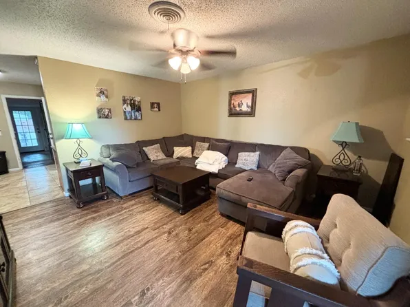 1205 Avenue K, Abernathy, TX 79311