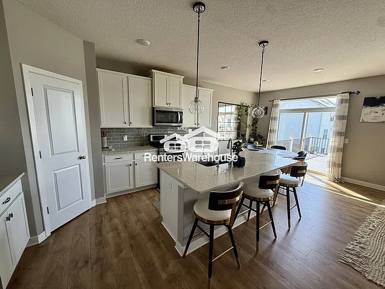 1515 Ironwood Dr — Photo 3
