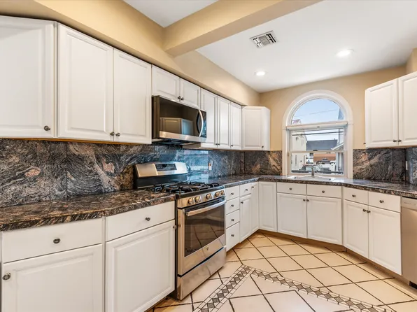 161-40 98th Street image 10 of 36