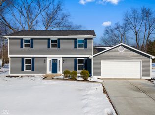 1104 Woodbridge Ln, Indianapolis, IN