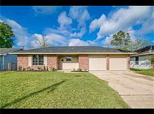 10121 Rebel Rd, Houston, TX 77016