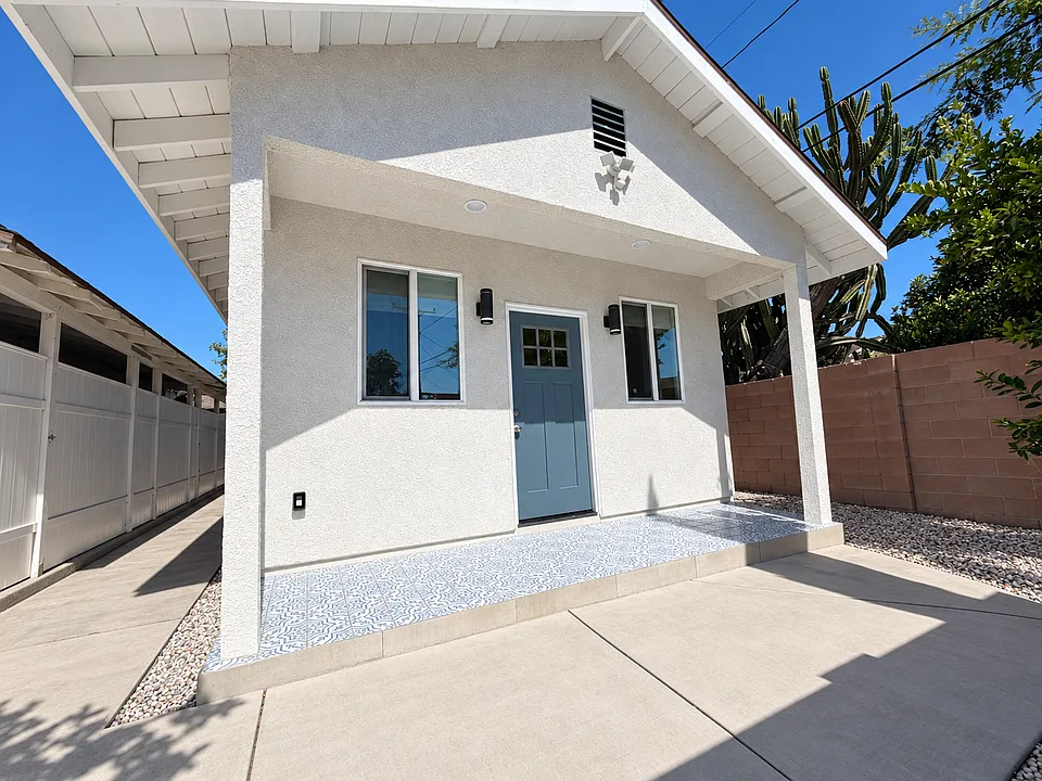1320 W Katella Ave #ADU
